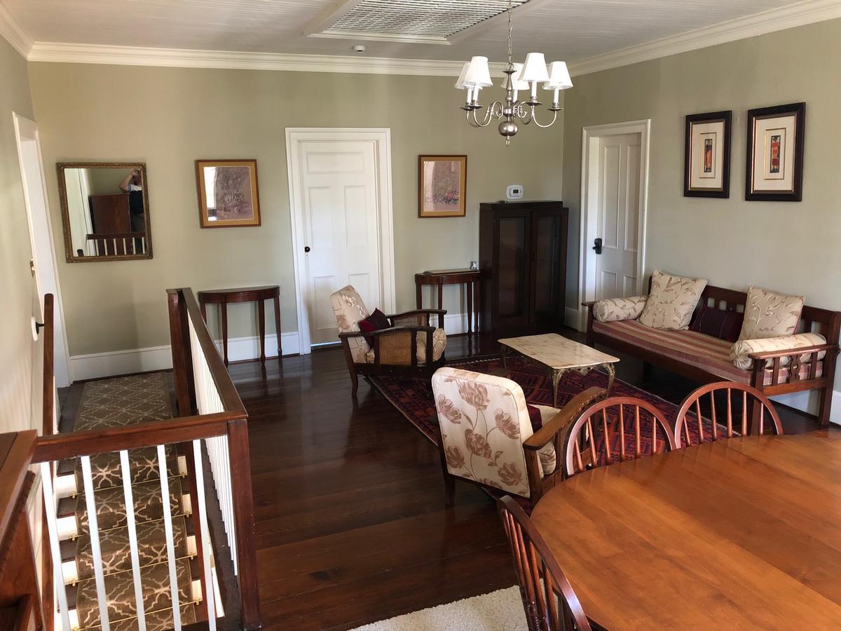 The Elizabethtown Inn ภายนอก รูปภาพ