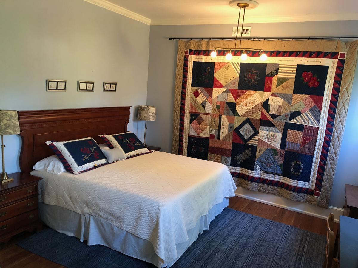 The Elizabethtown Inn ภายนอก รูปภาพ
